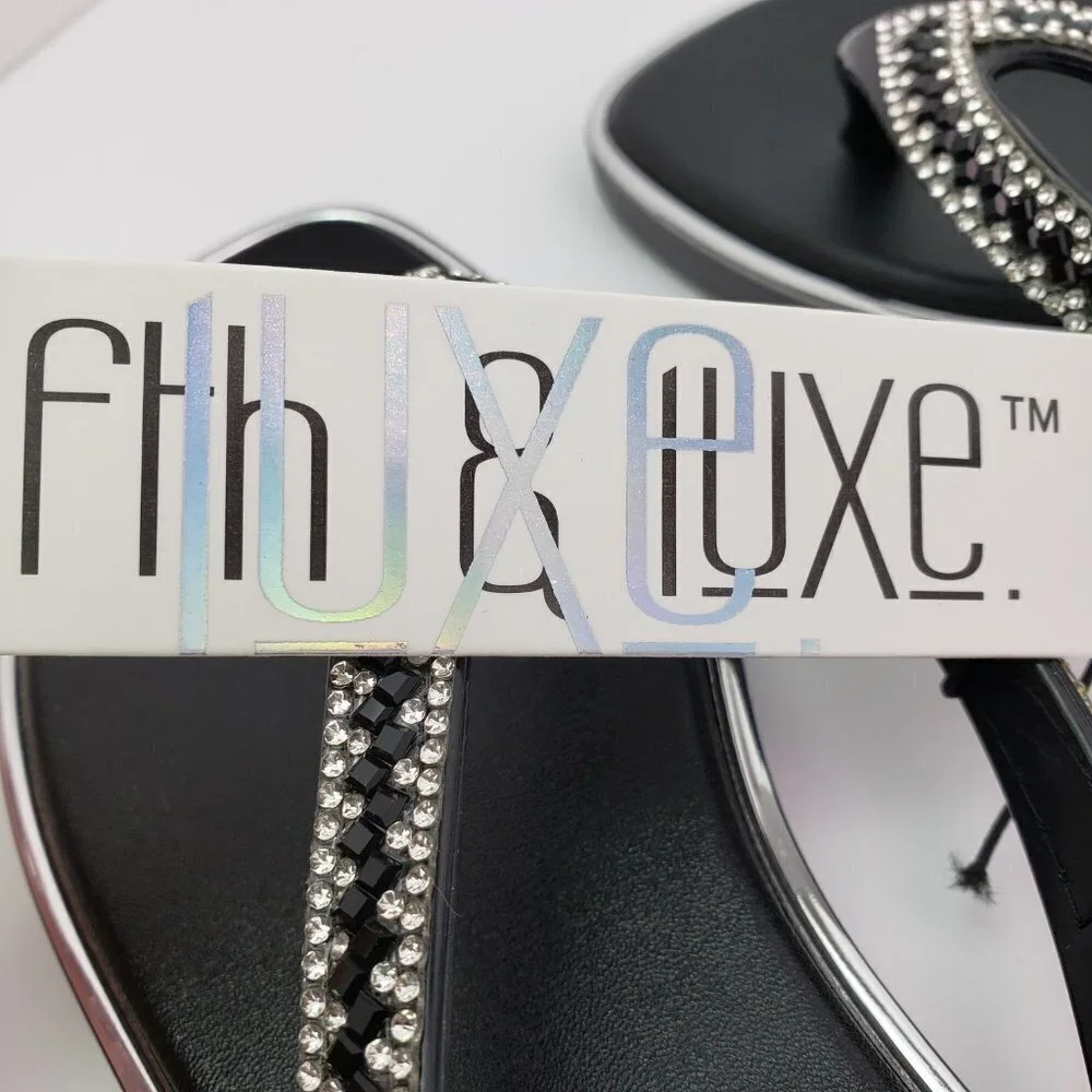 Fifth & Luxe Womens Sz 5/6 Black Silver Rhinestone Slip On Fashion Thong Sandals